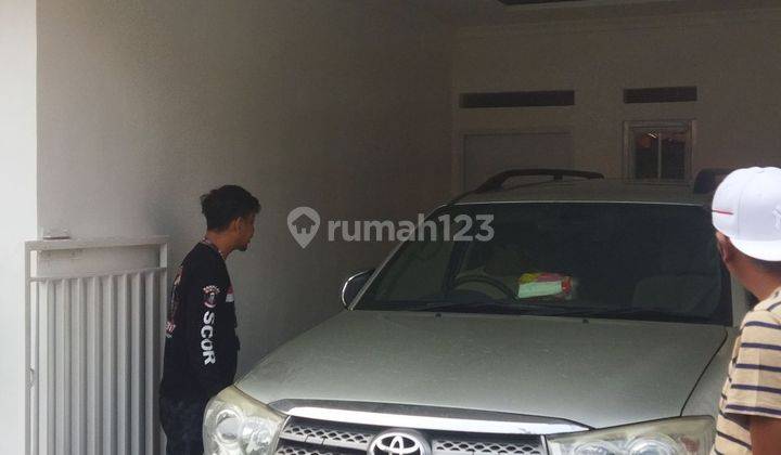 Rumah 2 Lantai siap huni selangkah ke jln raya pkp di ciracas jakarta timur 2