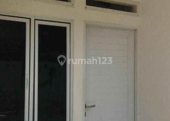 Rumah siap huni akses mobil di kramat jati jakarta timur 2