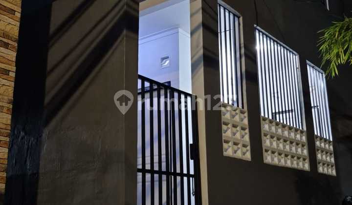 Rumah Siap Huni 100 Meter Ke Jln Raya Mardani Cempaka Putih Jakarta Pusat