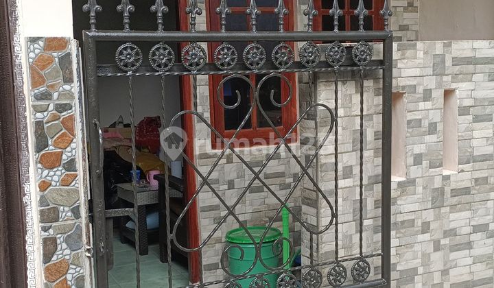 Di Jual Rumah dan Usahanya di Kramat Sentiong Jakarta Pusat Di Jual Rumah dan Usahanya di Kramat Sentiong Jakarta Pusat