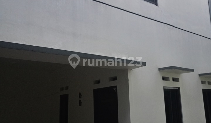 Ready-to-Live House Near Tb Simatupang and Pasar Rebo Toll Road 2