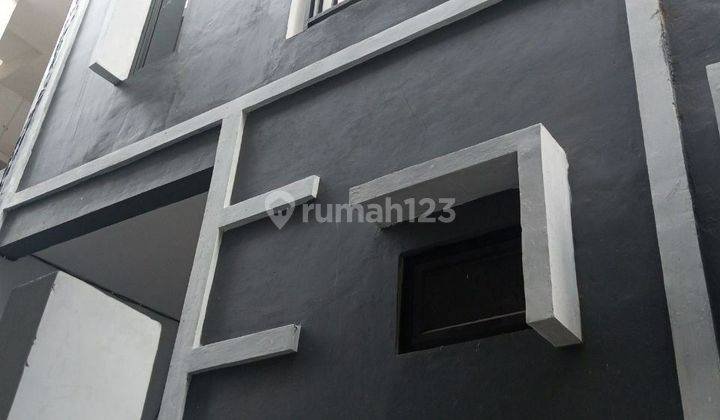 Rumah 2 Lantai Dekat Ke Pasar Lenteng Agung Dan Stasiun Lenteng Agung Jakarta Selatan  1