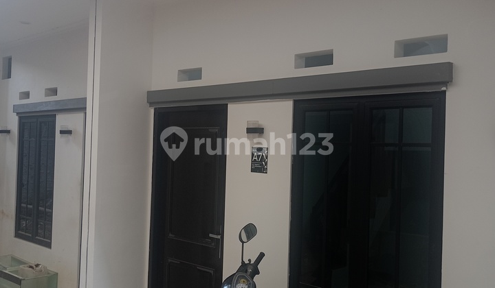 Ready-to-Occupy House Near Cawang in Batu Ampar, Kramat Jati, East Jakarta Ready-to-Occupy House Near Cawang in Batu Ampar, Kramat Jati, East Jakarta