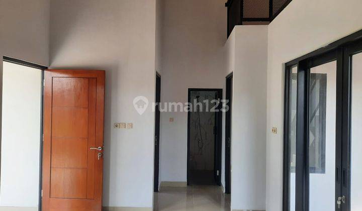 Rumah Siap Huni Menzanine Dekat Stasiun Cibinong  2