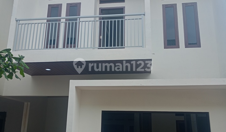 Rumah Murah 2 Lantai di Batu Ampar Condet Jakarta Timur 2
