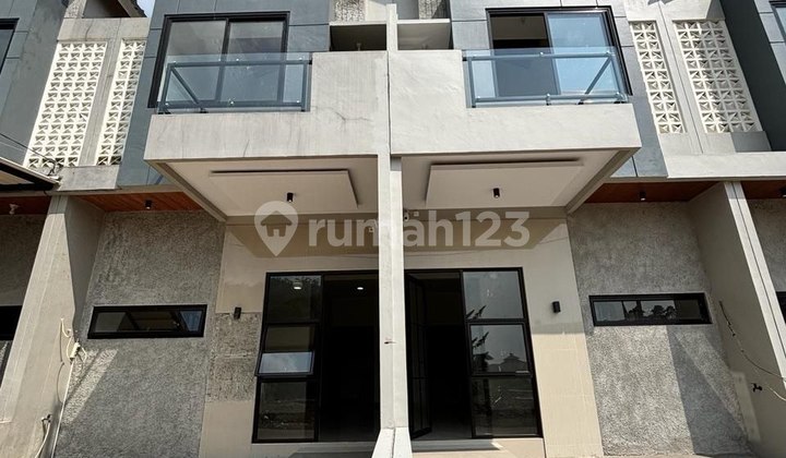 Rumah Mewah Murah Siap Huni Dekat Lapangan Golf Pondok Cabe Rumah Mewah Murah Siap Huni Dekat Lapangan Golf Pondok Cabe