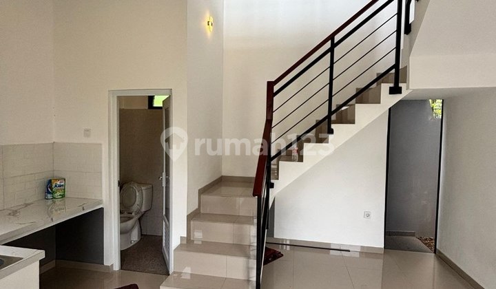 Rumah 2 Lantai Siap Huni Dekat ke Fatmawati