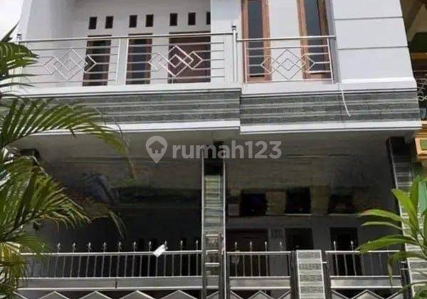 Rumah Strategis Siap Huni Di Taman Wisma Asri 2, Kota Bekasi 1