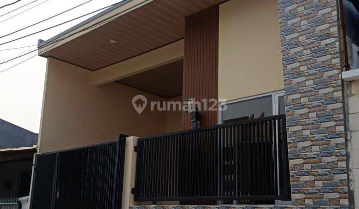 Rumah Minimalis Modern Siap Huni Di Harapan Indah, Bekasi 1