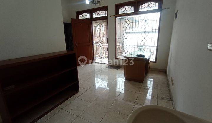Disewa Rumah Cantik Semi Furnish Di Pademangan, Jakarta Utara 1