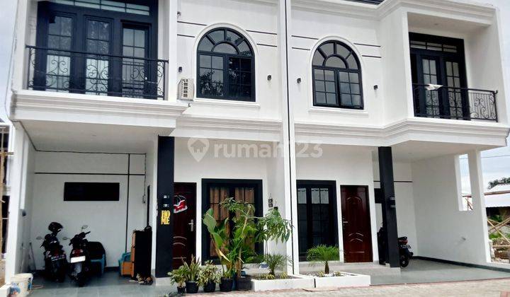 Dijual Rumah 2 Lantai Dekat Stasiun Kereta 1