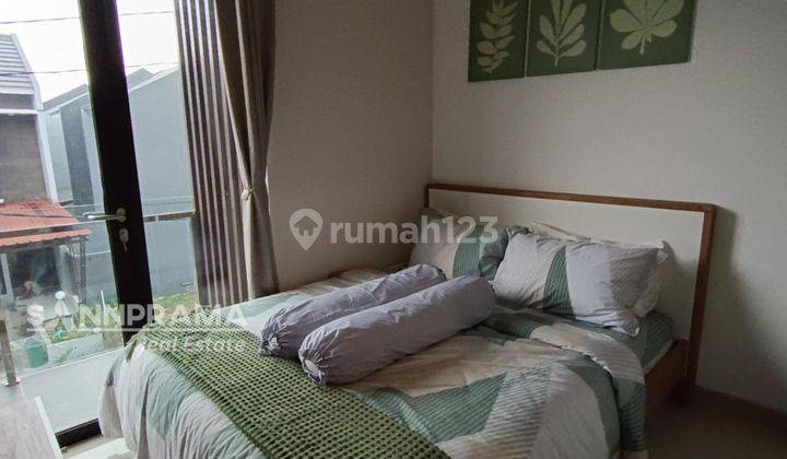 Rumah modern 2 lantai di Graha Laras Sentul, 3 KT, SHM, dekat Pintu Toll Sirkuit Sentul 2