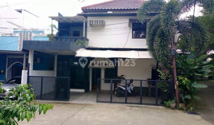 Rumah Strategis Dalam Komplek di Cilodong. De[pok 1