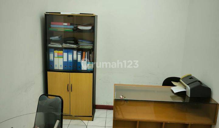 Ruko Gandeng Strategis di Fatmawati Jakarta Selatan 2