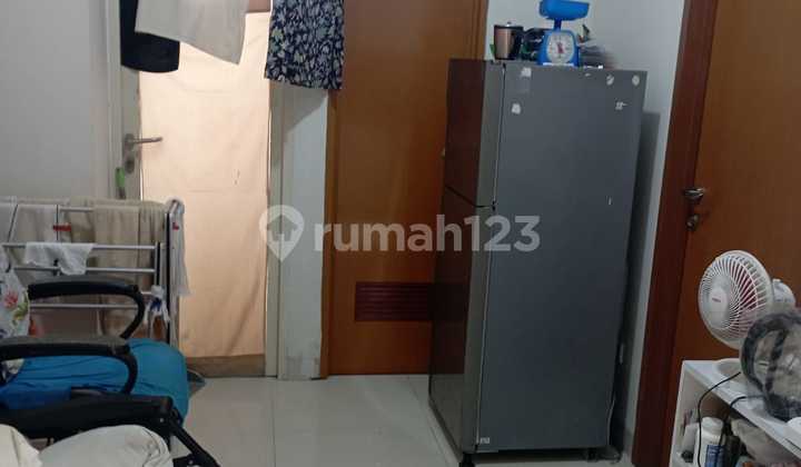 For Rent. Apartment. Green Park. View. 2