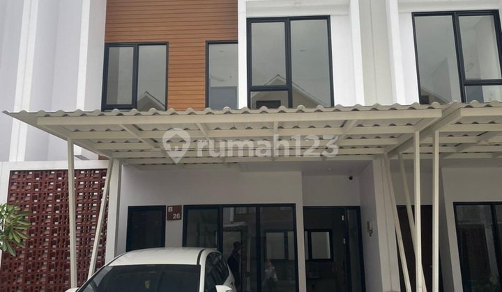 Disewakan Rumah Metland Cyber Puri The Nothbend Jakarta Barat