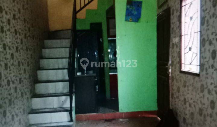 Rumah 2 Lantai Dekat pasar kramat Cocok  untuk usaha kontrakan atau kos kosan  1