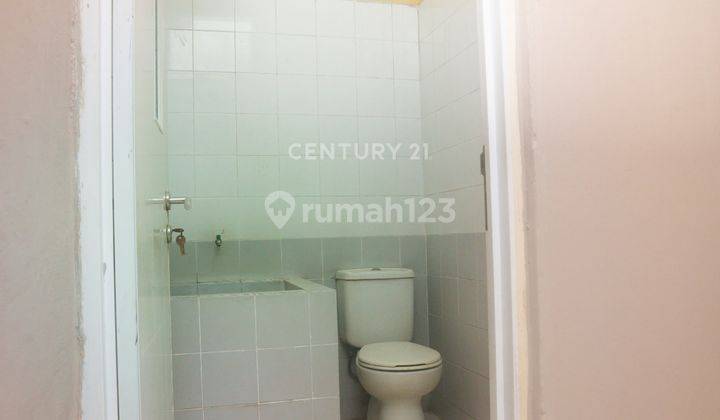 Rumah 2 Lantai Dalam Komplek Perum Pulogebang Kirana O2808 2