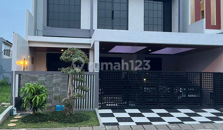 Rumah Modern Minimalis Bangunan High Spec di Citra Garden Sidoarjo