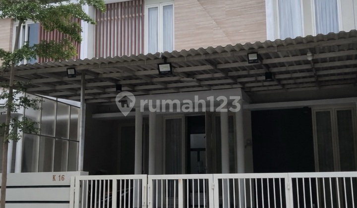 2-Story House After Renovation Semi Furnished Tourism Semanggi East Surabaya 2-Story House After Renovation Semi Furnished Tourism Semanggi East Surabaya