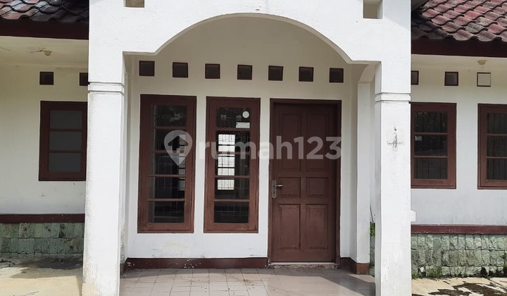 Good House In Kebun Raya Residence, Cinnamon Street Bogor West Java 2
