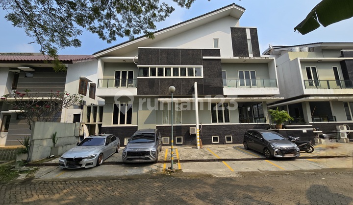 Ready-to-Use Boarding House at Villa Permata, Karawaci, Tangerang 2