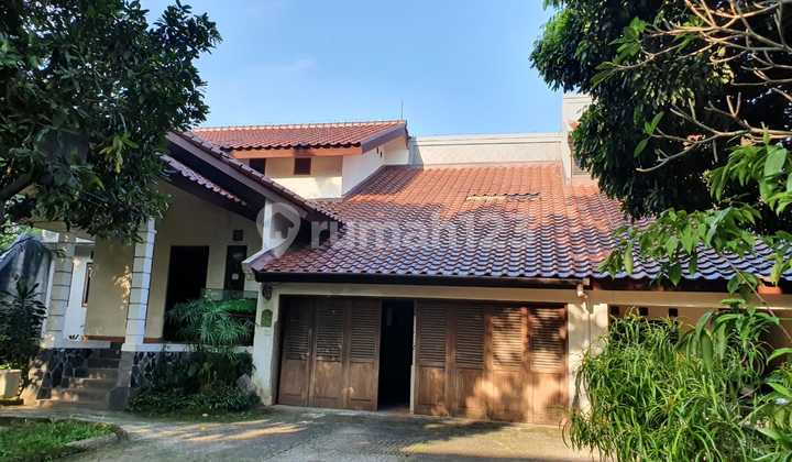 Rumah Bagus Di Jl Taman Bintaro Dalam Jakarta Selatan
