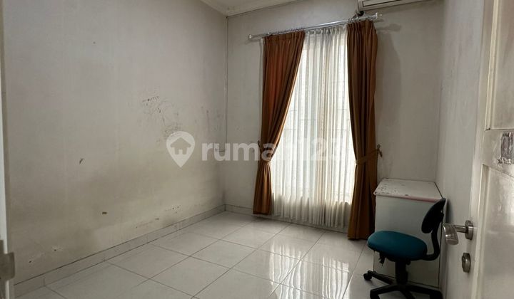 For Sale Beautiful House Ready to Occupy Strategic Bintaro Jaya 2