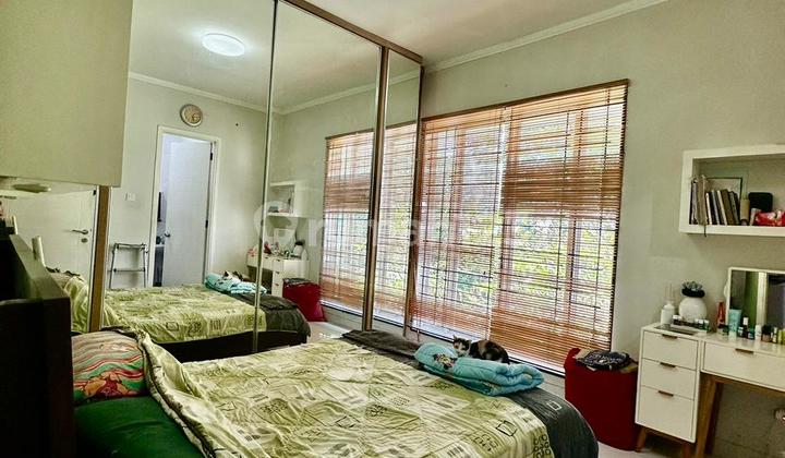 Rumah Bagus dan Terawat di Cluster Emerald, Bintaro Jaya 2