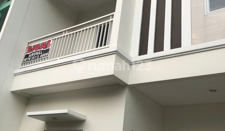 Rumah Bagus di Graha Bintaro Utara Graha Raya Bintaro Jaya