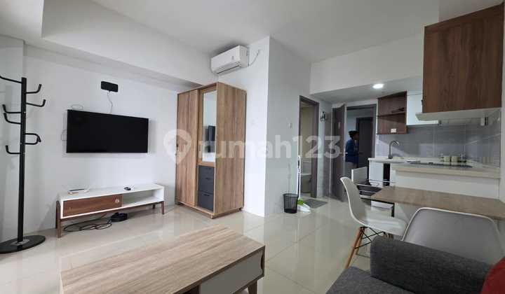 Ready-to-Occupy Apartment at Taman Sari Bintaro Mansion, Oakwood Type