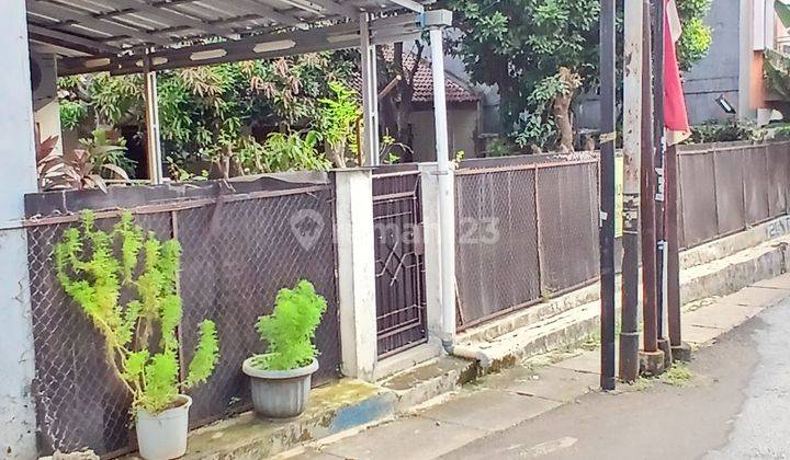 Rumah Dalam Komplek Area Ampera Jakarta Selatan Menghadap Ke Dua Jalan  2