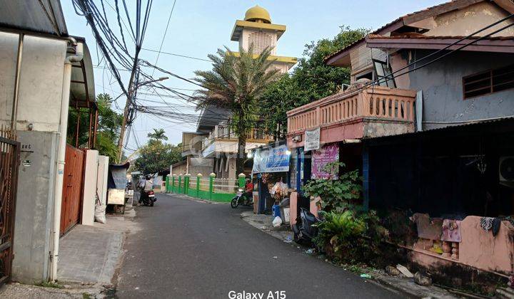 Rumah Hitung Tanah di Daerah Strategis, Posisi di Hoek 1