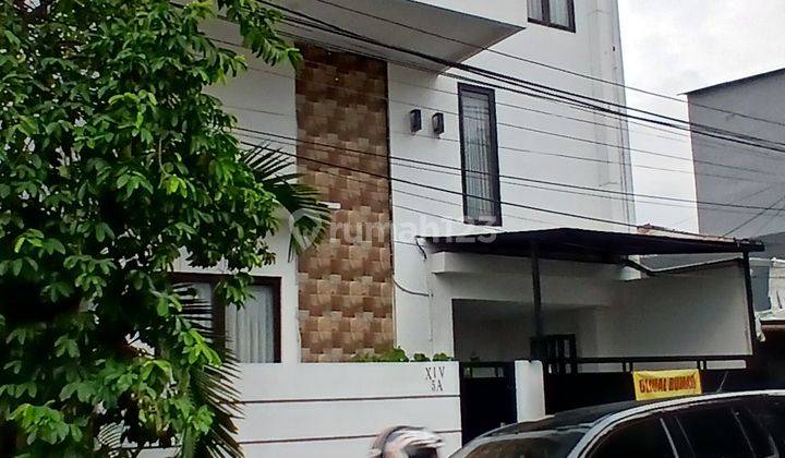 Apart House 3 Lantai Full Furnished Jakarta Selatan  1