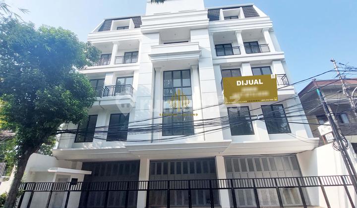 Strategic in Central Jakarta Strategic in Central Jakarta