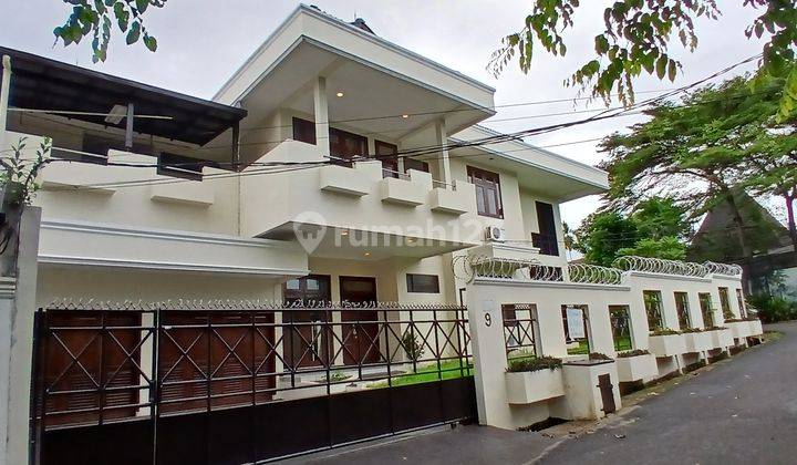 Semi Furnished, Baru Renovasi, Siap Sewa di Jakarta Selatan  1