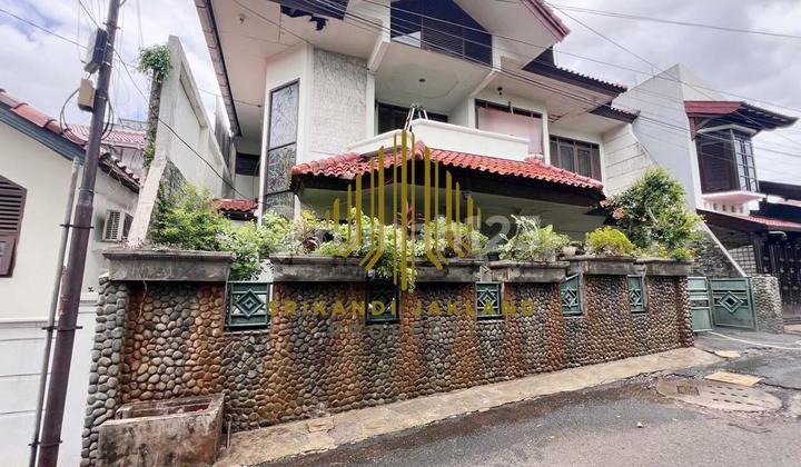 Serene Residence in a Complex