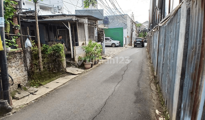 Rumah Hitung Tanah 50 M Dari Jl Ampera Jakarta Selatan  2