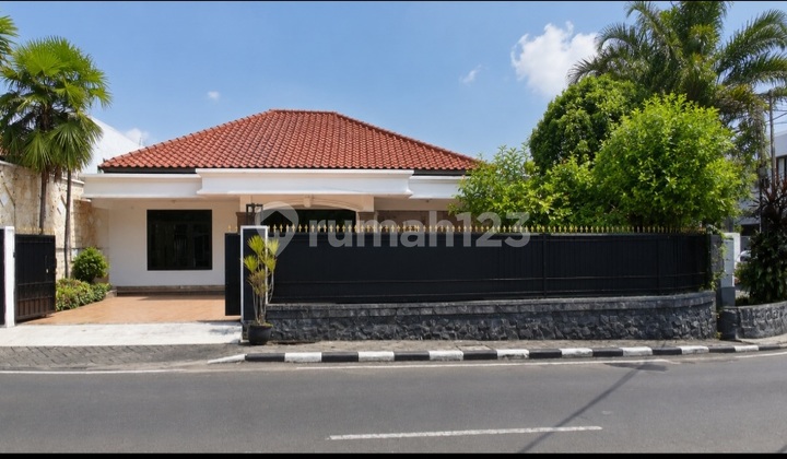 Strategis Cocok untuk Usaha Cafe Kuliner Vintage Strategis Cocok untuk Usaha Cafe Kuliner Vintage