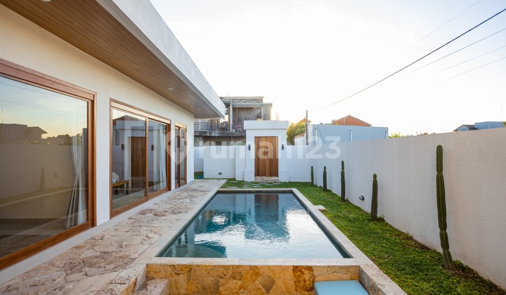 Private Pool Villa with SHM in Kerobokan Ipp Private Pool Villa with SHM in Kerobokan Ipp