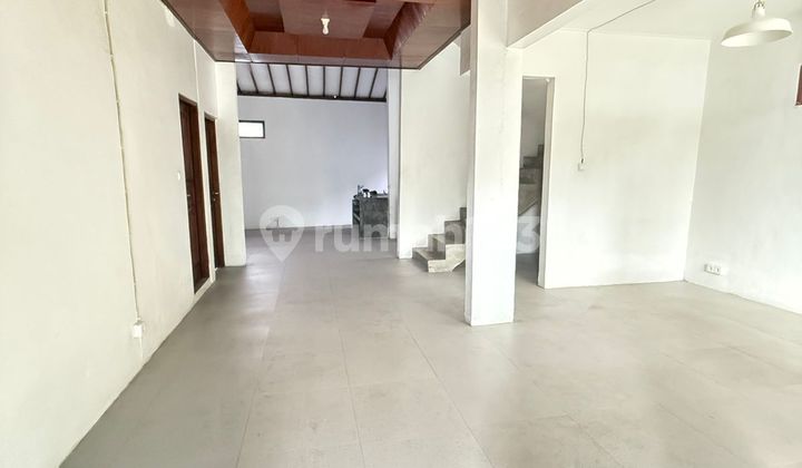 Rumah Lantai 2 SHM IMB Lengkap Dekat Canggu 2