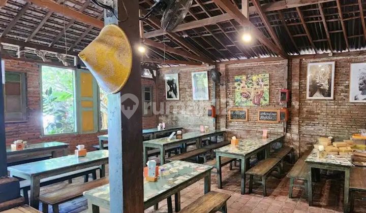 Overcontracted Restaurant on Uluwatu Jimbaran Main Road