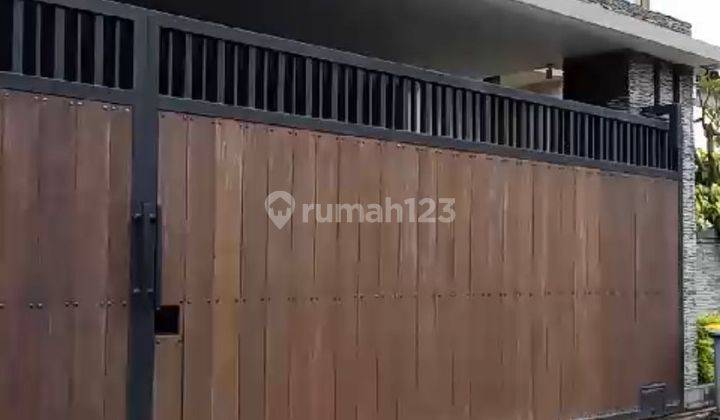 Dijual Rumah Besar 3 Kamar Di Jl Nangka Denpasar 2/1 1