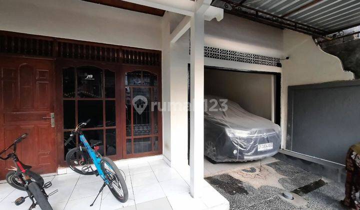 For Sale Comfortable Neighborhood House On Jl Tukad Pancoran 17/11 1