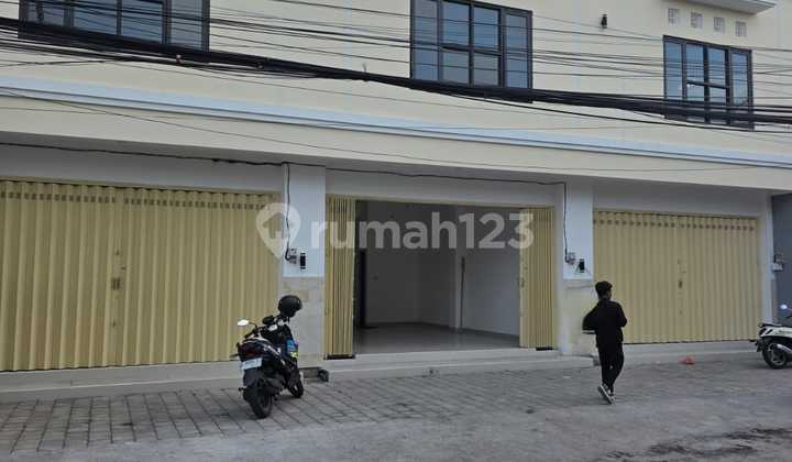 New 2-Storey Shop House with Spacious Parking in Panjer, Denpasar New 2-Storey Shop House with Spacious Parking in Panjer, Denpasar