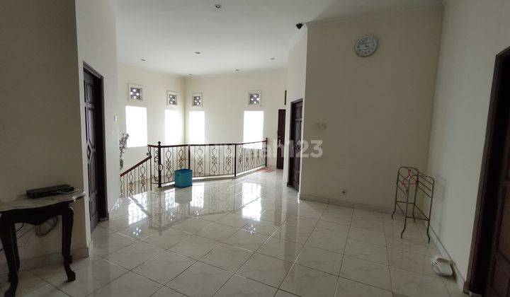 Disewakan/Dijual Rumah 5 Kamar Shm Imb Lengkap Di Denpasar 29/11 2