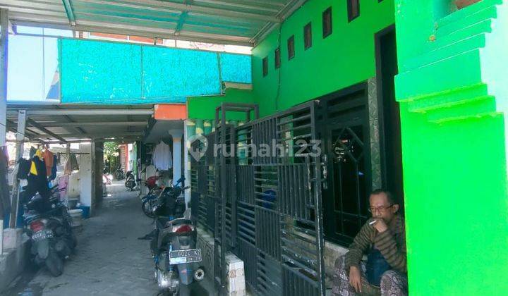 Dijual cepat rumah kampung di petemon 1