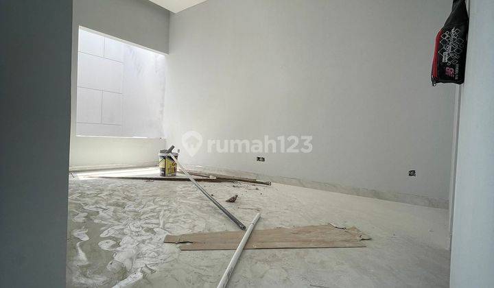 Dijual Rumah Baru Di Sutorejo  2