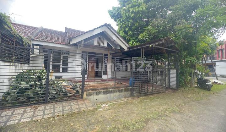 Dijual Murah Cocok Buat Kos2an, Row Jalan Besar di Griya Loka BSD 2