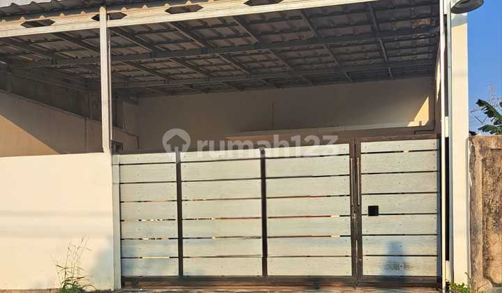 Rumah Siap Huni 2 Lantai 3BD Lingkungan nyaman di Bumi Puspitek Asri Tangerang  2